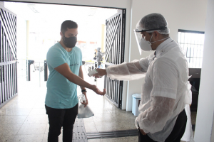 Vestibular- Medicina- Cesmac- aconteceu- presencial- e -recebendo- também- candidatos- de- outras- regiões- do- país-(15)