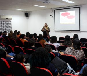 Curso- de -Pedagogia- realiza- palestra- sobre -Avaliação- Educacional- e- suas -Implicações-(20)