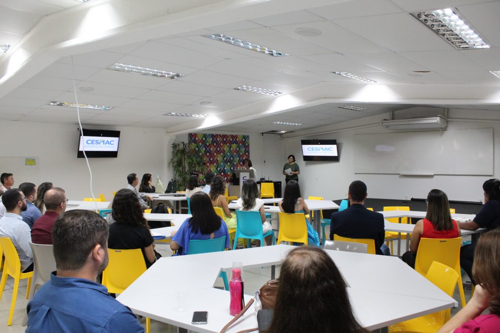 COREME Cesmac realiza cerimônia de formatura para médicos residentes