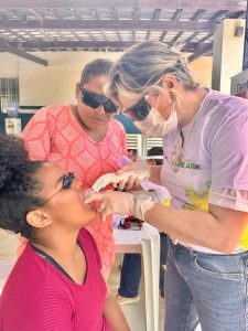 Cesmac promove ação de saúde bucal na comunidade quilombola de Santa Luzia do Norte