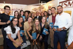 e9ea3733-1f45-4d27-9507-feb44da262ba