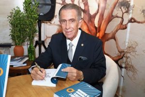 e9ea3733-1f45-4d27-9507-feb44da262ba