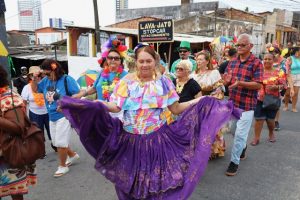 f839b9c9-218d-475a-8e83-80950f57c048