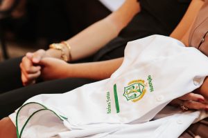 Cerimônia do jaleco de Nutrição reúne estudantes e famílias em noite de celebração e pertencimento no Cesmac