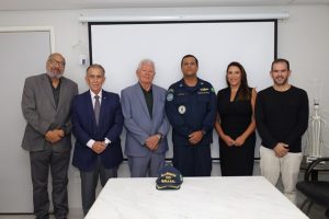 Cesmac recebe visita do Comando da Marinha e dialoga sobre parceria com o Projeto Cisne Branco