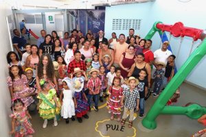 Arraiá das Crianças do Projeto Crescer celebra cultura nordestina e marcou entrega de reforma da unidade